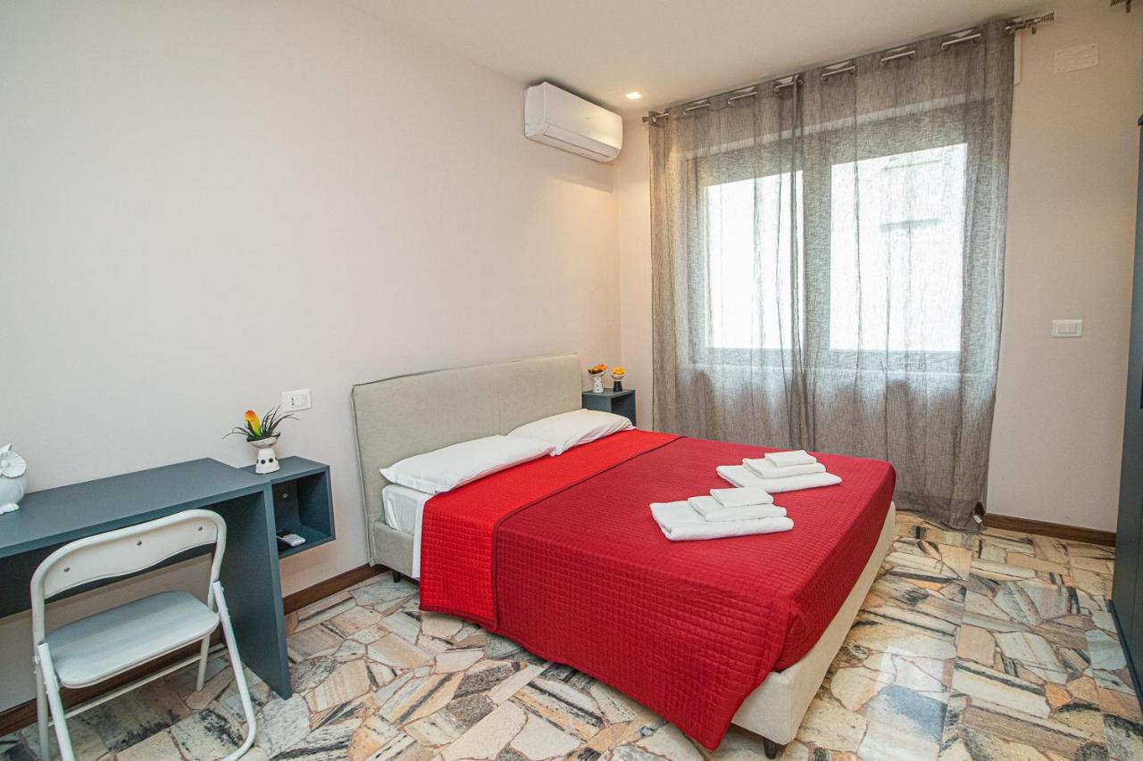 Suebi Rooms Termoli Bagian luar foto
