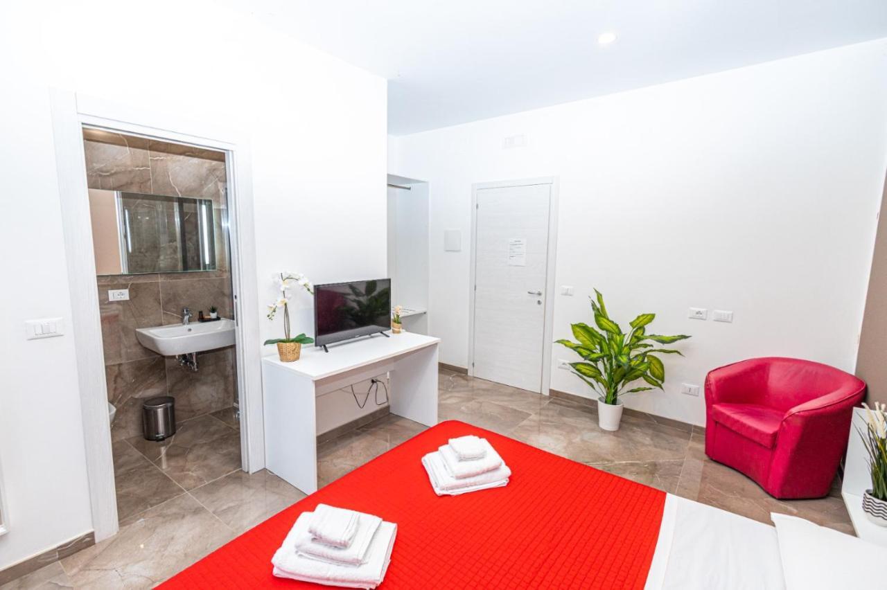 Suebi Rooms Termoli Bagian luar foto