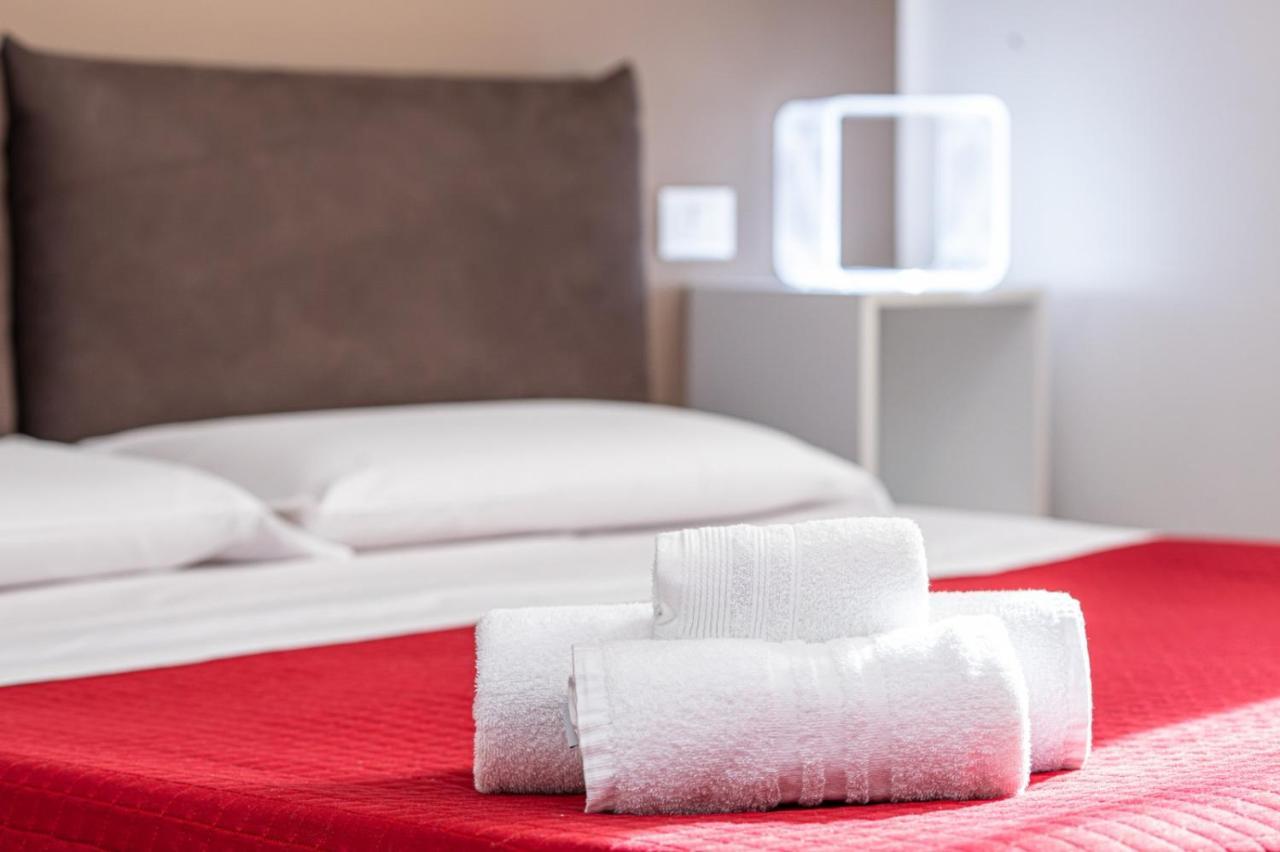 Suebi Rooms Termoli Bagian luar foto